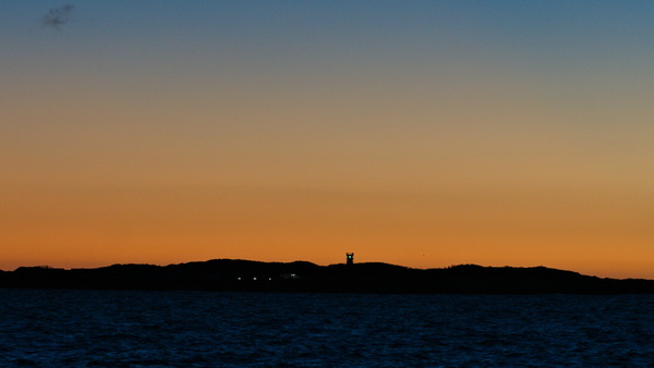 Vor dem Sonnenaufgang ein Blick zur Düne