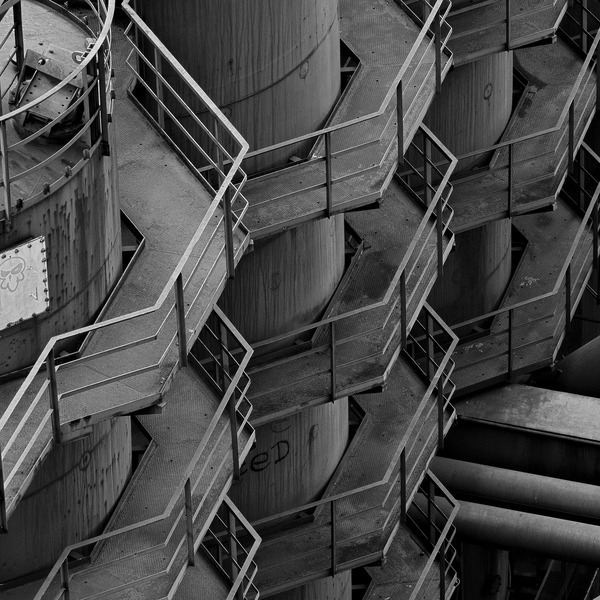 Treppengänge an den Silos