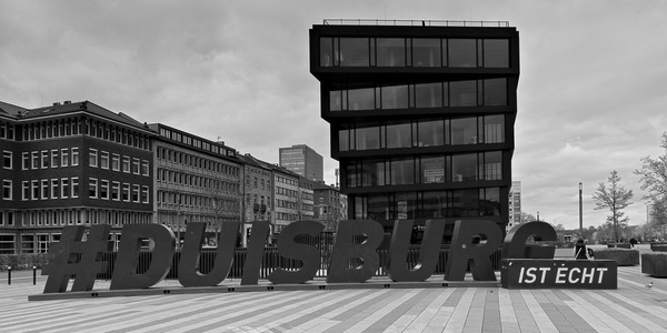 Duisburg in Schwarzweiß